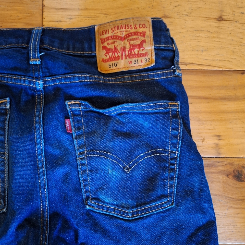 Levi's Men's Skinny Jeans in Dark Blue Denim